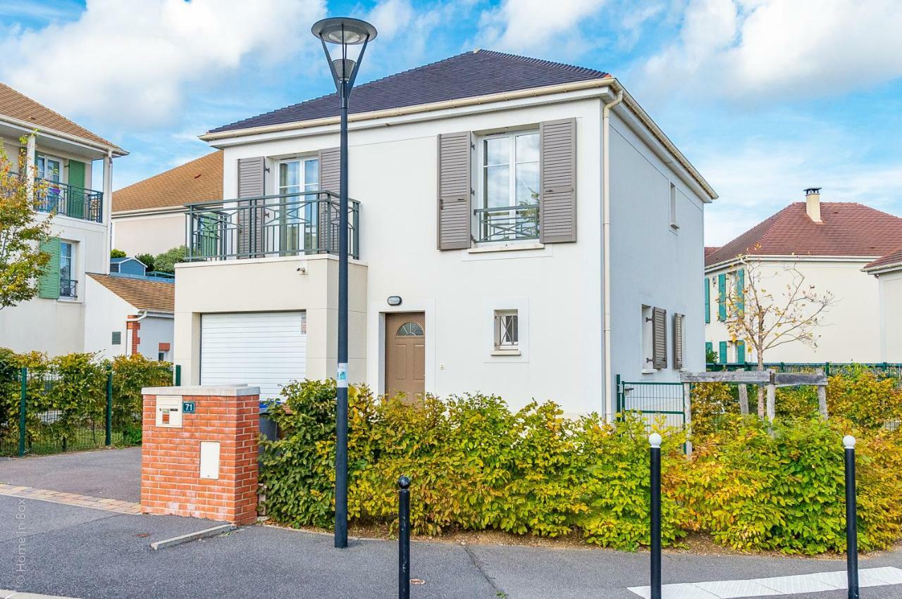 Gite La Villa Omagny Paris Marne-La-Vallee Exterior foto